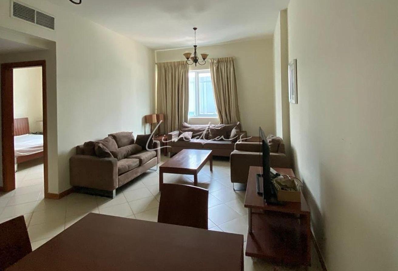 Boulevard View | Furnished | Next to Metro photo 4