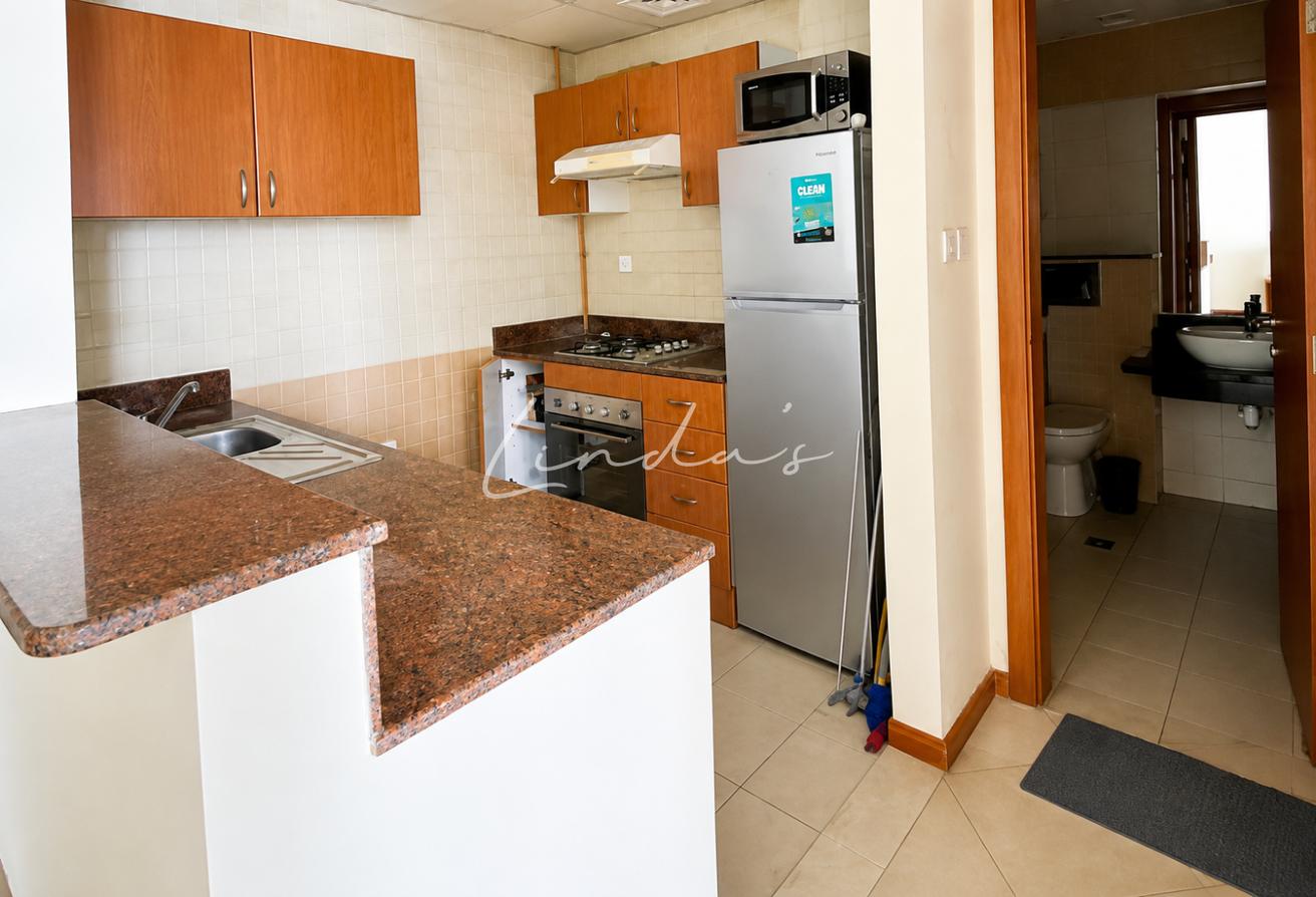 Boulevard View | Furnished | Next to Metro photo 5