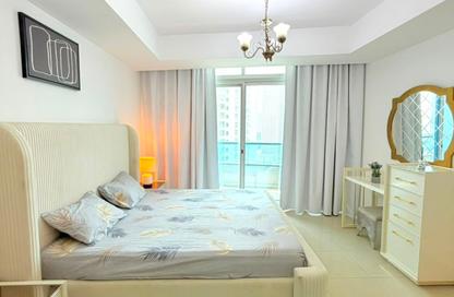 Apartment - 2 Bedrooms - 2 Bathrooms for rent in Beach Tower 2 - Al Khan Lagoon - Al Khan - Sharjah