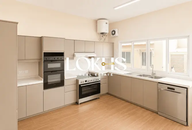 110980223 - Property Image 3
