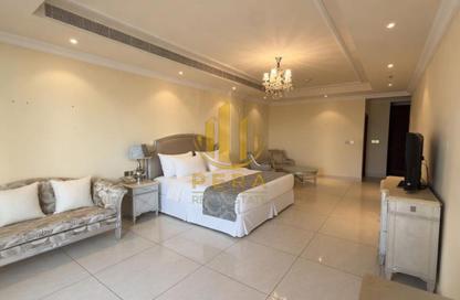 Apartment - 4 Bedrooms - 5 Bathrooms for rent in Kempinski Palm Residence - The Crescent - Palm Jumeirah - Dubai
