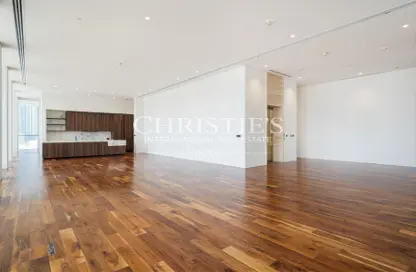 Apartment - 4 Bedrooms - 5 Bathrooms for rent in Residence 22 - Business Bay - Dubai