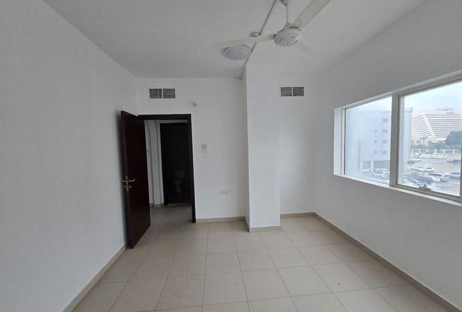 69890540 - Property Image 2