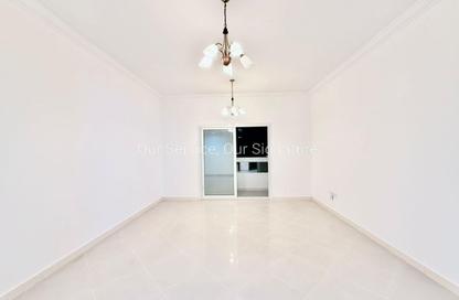 Apartment - 2 Bedrooms - 3 Bathrooms for rent in New Al Taawun Road - Al Taawun - Sharjah
