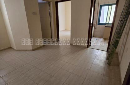 Apartment - 1 Bedroom - 1 Bathroom for rent in Muwailih Building - Muwaileh - Sharjah