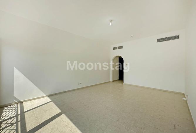 103680234 - Property Image 3