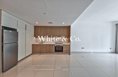 Apartment - 1 - 1 for sale in Beach Vista Tower 1 - Beach Vista - Emaar Beachfront - Dubai Harbour - Dubai