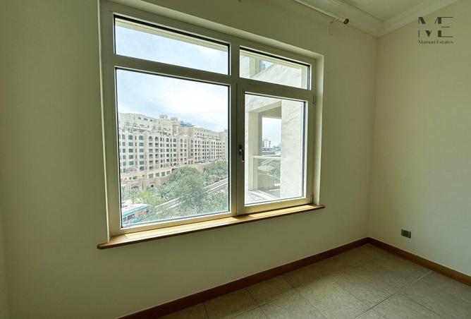 88737359 - Property Image 3