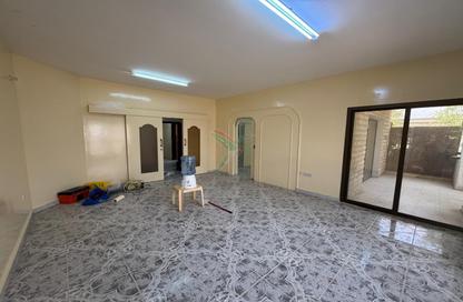 Villa - 3 Bedrooms - 3 Bathrooms for rent in Al Manaseer - Al Ain
