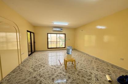 Villa - 3 Bedrooms - 3 Bathrooms for rent in Al Manaseer - Al Ain