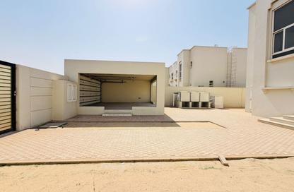Villa - 3 - 4 for rent in Barashi - Al Badie - Sharjah