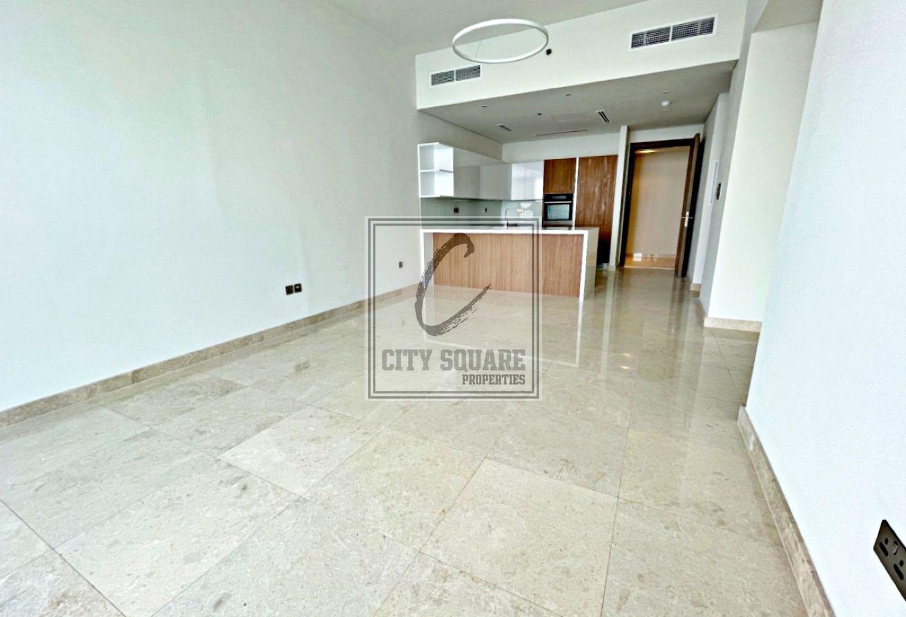 Full sea view | Spacious 1BR | End of August photo 2