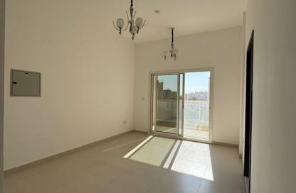 Apartment - Studio - 1 Bathroom for sale in Al Amira Village - Al Yasmeen - Ajman