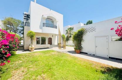 Villa - 3 Bedrooms - 3 Bathrooms for rent in Umm Suqeim 1 Villas - Umm Suqeim 1 - Umm Suqeim - Dubai Villa - 3 Bedrooms - 3 Bathrooms for rent in Umm Suqeim 1 Villas - Umm Suqeim 1 - Umm Suqeim - Dubai