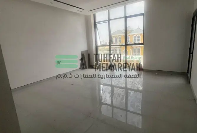 84064151 - Property Image 3