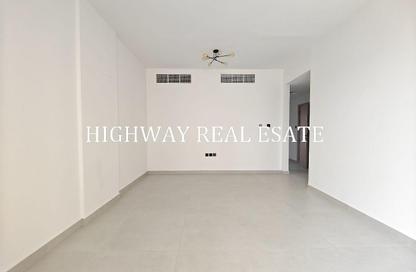 Apartment - 2 - 3 for rent in Tilal City B - Tilal City - Sharjah Apartment - 2 - 3 for rent in Tilal City B - Tilal City - Sharjah