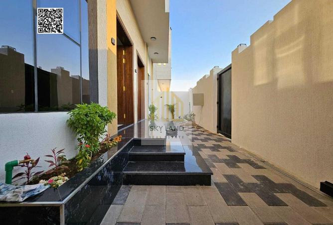 65189813 - Property Image 3