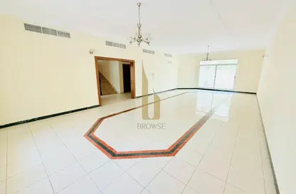 فيلا - 4 غرف نوم - 4 حمامات للايجار في فلل جميرا 3 - جميرا 3 - جميرا - دبي