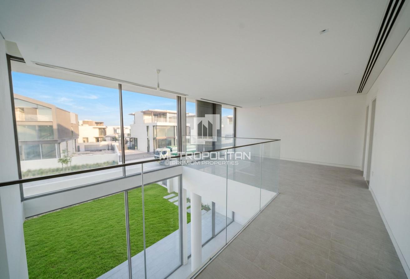 3 BR+Family Room|Ready Soon|Single Row|SD G+2 photo 9