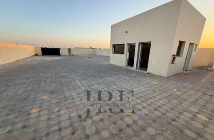 Warehouse - Studio - 1 Bathroom for rent in Al Sajaa Industrial - Al Sajaa - Sharjah