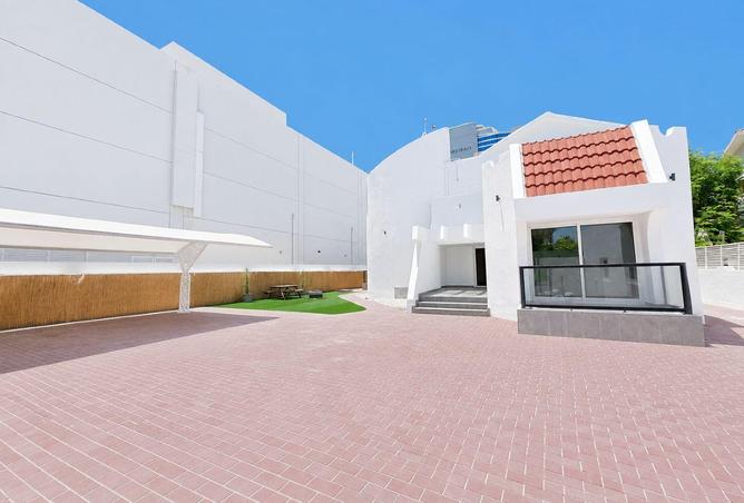94032150 - Property Image 3