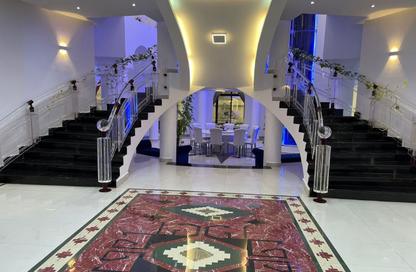 Villa - 7+ - 7+ for rent in Sector E - Emirates Hills - Dubai Villa - 7+ - 7+ for rent in Sector E - Emirates Hills - Dubai