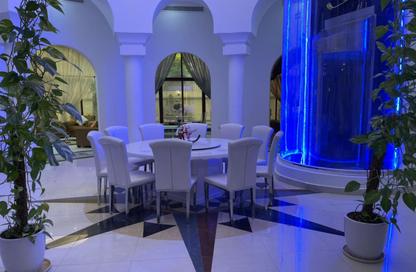 Villa - 7+ - 7+ for rent in Sector E - Emirates Hills - Dubai