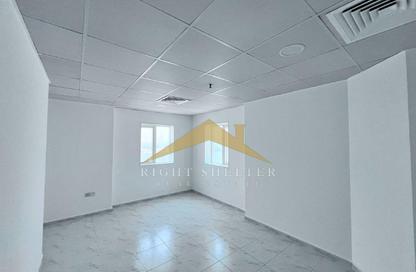 Apartment - 1 - 1 for rent in RAK Tower - Al Seer - Ras Al Khaimah