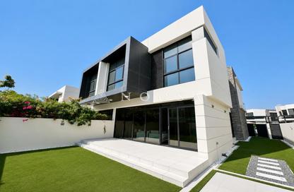 Villa - 3 Bedrooms - 4 Bathrooms for rent in Picadilly Green - Damac Hills - Dubai