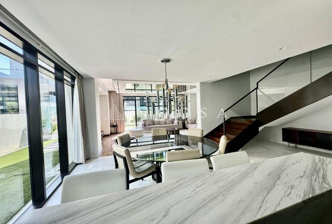 118598402 - Property Main Image