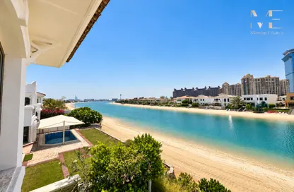 Villa - 4 Bedrooms - 5 Bathrooms for rent in Garden Homes Frond B - Garden Homes - Palm Jumeirah - Dubai Villa - 4 Bedrooms - 5 Bathrooms for rent in Garden Homes Frond B - Garden Homes - Palm Jumeirah - Dubai
