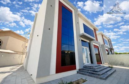 Villa - 5 Bedrooms - 7 Bathrooms for rent in Nad Al Sheba 4 - Nad Al Sheba - Dubai Villa - 5 Bedrooms - 7 Bathrooms for rent in Nad Al Sheba 4 - Nad Al Sheba - Dubai