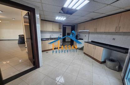 Apartment - 3 Bedrooms - 5 Bathrooms for rent in Al Majaz 3 - Al Majaz - Sharjah