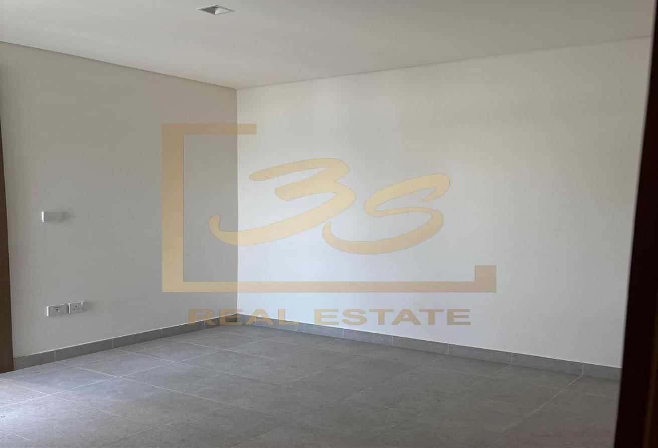 LUXURY 5BR VILLA | SPACIOUS | READY TO MOVE photo 12