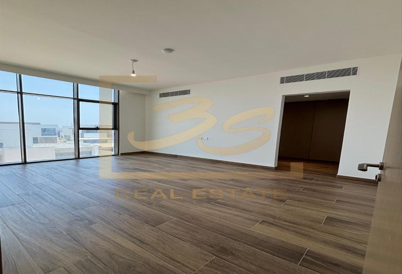 LUXURY 5BR VILLA | SPACIOUS | READY TO MOVE photo 5
