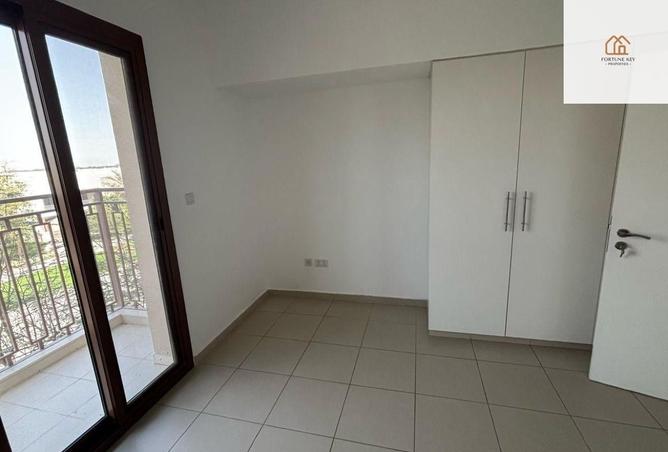 82352165 - صورة العقار 3