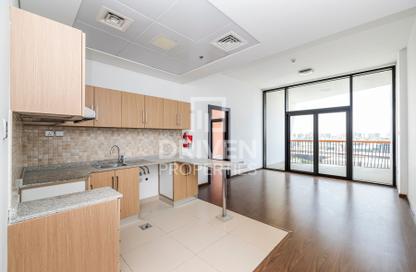 Apartment - 1 - 1 for sale in Binghatti Views - Dubai Silicon Oasis - Dubai