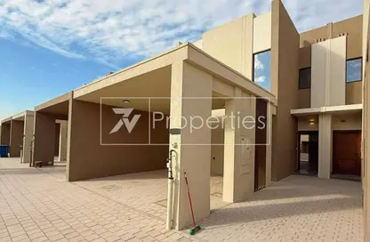 تاون هاوس - 3 غرف نوم - 4 حمامات للايجار في لا فيوليتا 1 - لا فيوليتا - فيلا نوفا - دبي لاند - دبي