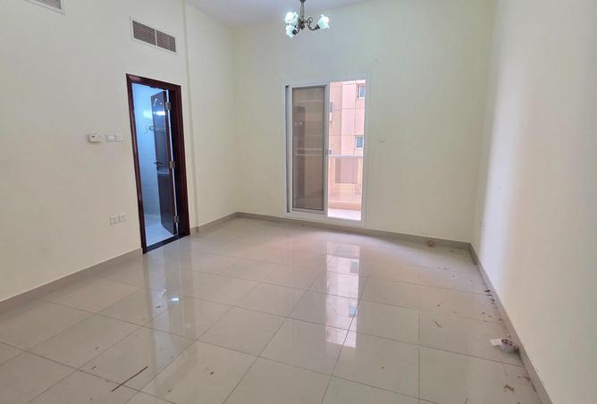 72307212 - Property Image 3