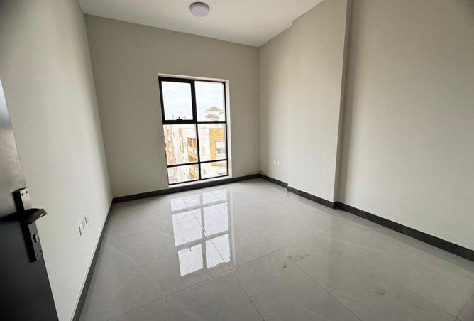 68670575 - صورة العقار 3