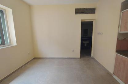 Apartment - Studio - 1 for rent in Al Butina B - Al Butina - Sharjah