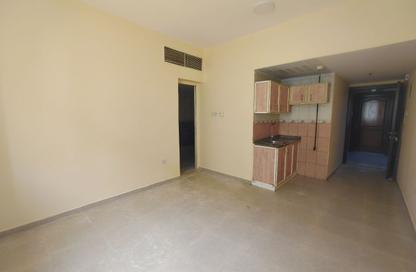 Apartment - Studio - 1 for rent in Al Butina B - Al Butina - Sharjah