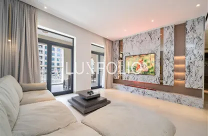 Apartment - 2 Bedrooms - 3 Bathrooms for sale in Shoreline Apartments - Palm Jumeirah - Dubai