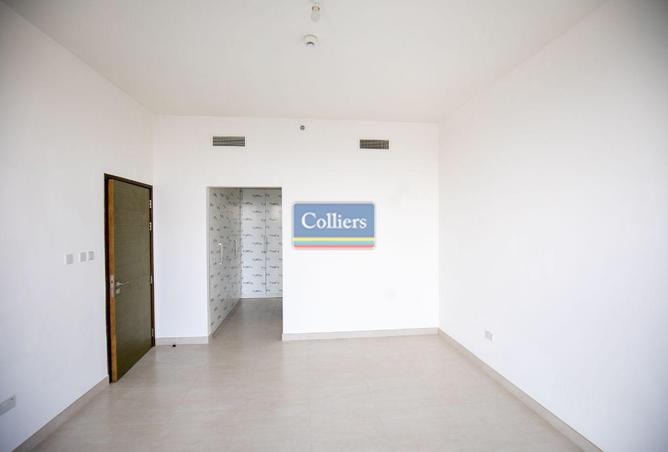 74233480 - صورة العقار 2