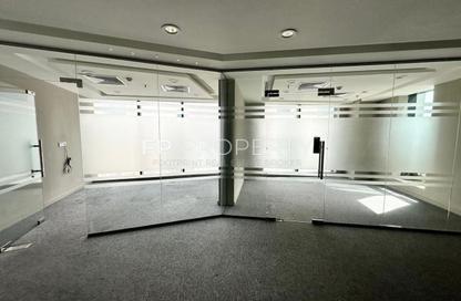 Office Space - 4 Bedrooms for rent in The Regal Tower - Business Bay - Dubai