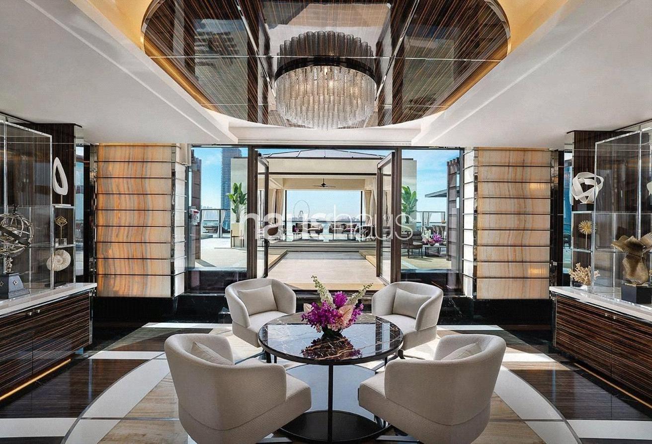 Presidential Suite | Bills and Service Included photo 2