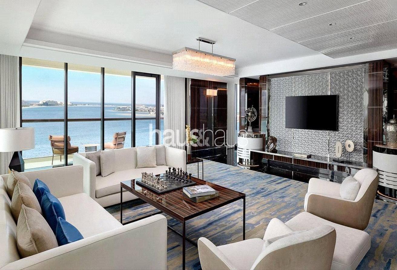 Presidential Suite | Bills and Service Included photo 15