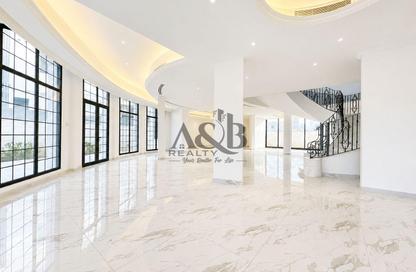 Villa - 6 Bedrooms - 7+ Bathrooms for rent in Nad Al Sheba 4 - Nad Al Sheba - Dubai