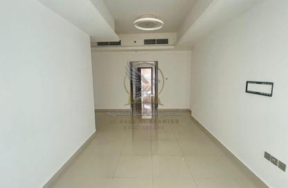 Apartment - 1 Bedroom - 2 Bathrooms for rent in Gulfa Towers - Al Rashidiya 1 - Al Rashidiya - Ajman
