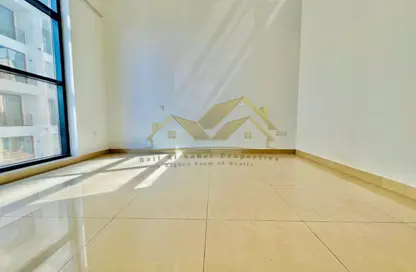 Apartment - 2 Bedrooms - 3 Bathrooms for rent in Jumeirah Garden City - Al Satwa - Dubai